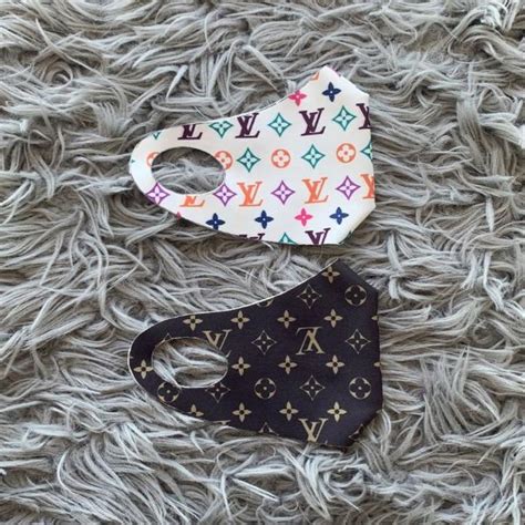 máscaras louis vuitton preço|Roupas Femininas de Luxo .